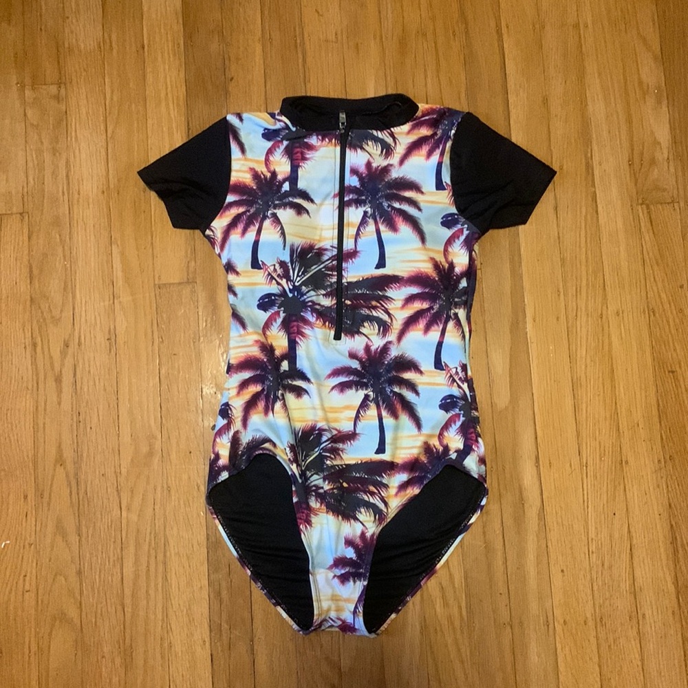 One piece swimsuit